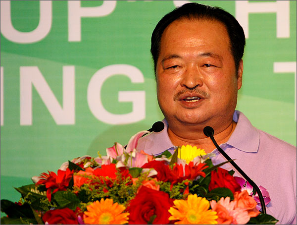 深圳市體育局局長(zhǎng)蔡明遠(yuǎn)致詞